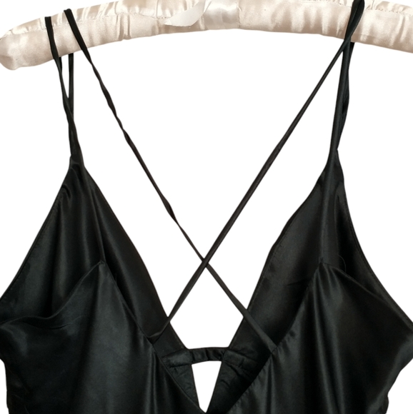 Lnner Most Silky Women's Slip Dress - Picture 10 of 12